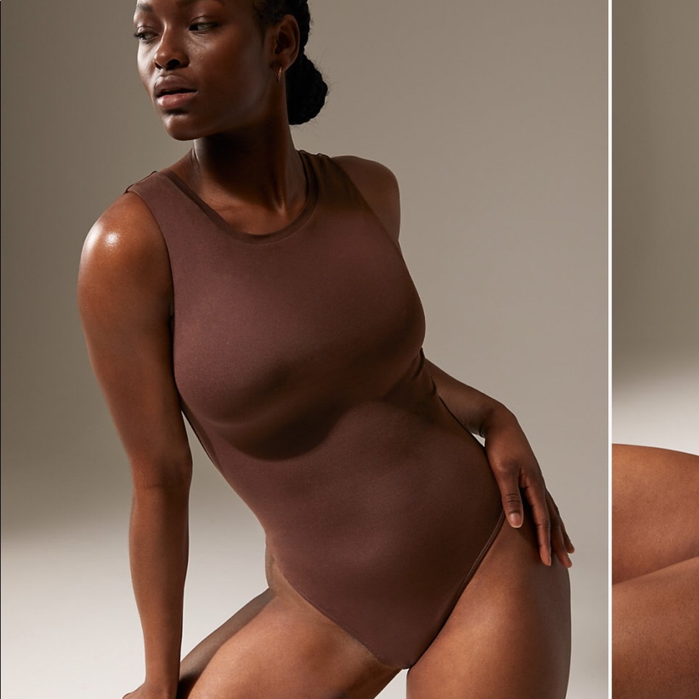 Babaton Contour Muscle Bodysuit in XS
